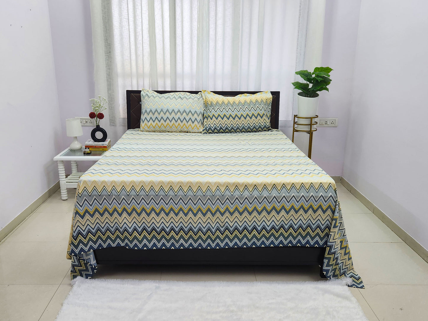 Chhavi-Pastel Abstract Bedsheet