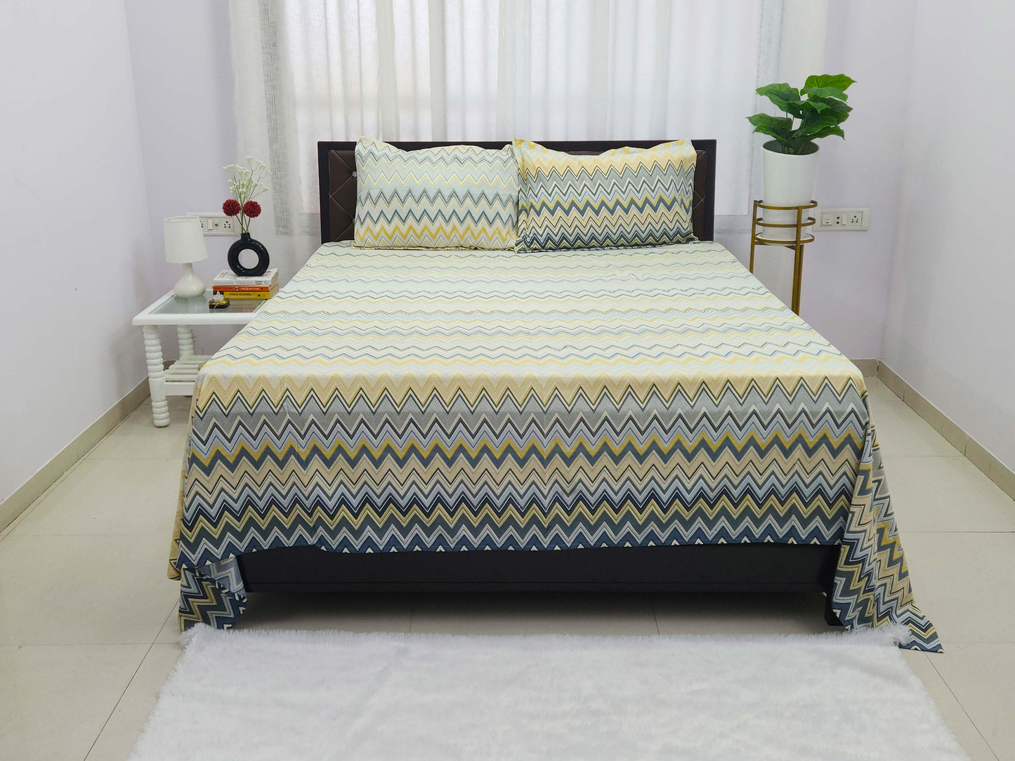 Chhavi-Pastel Abstract Bedsheet