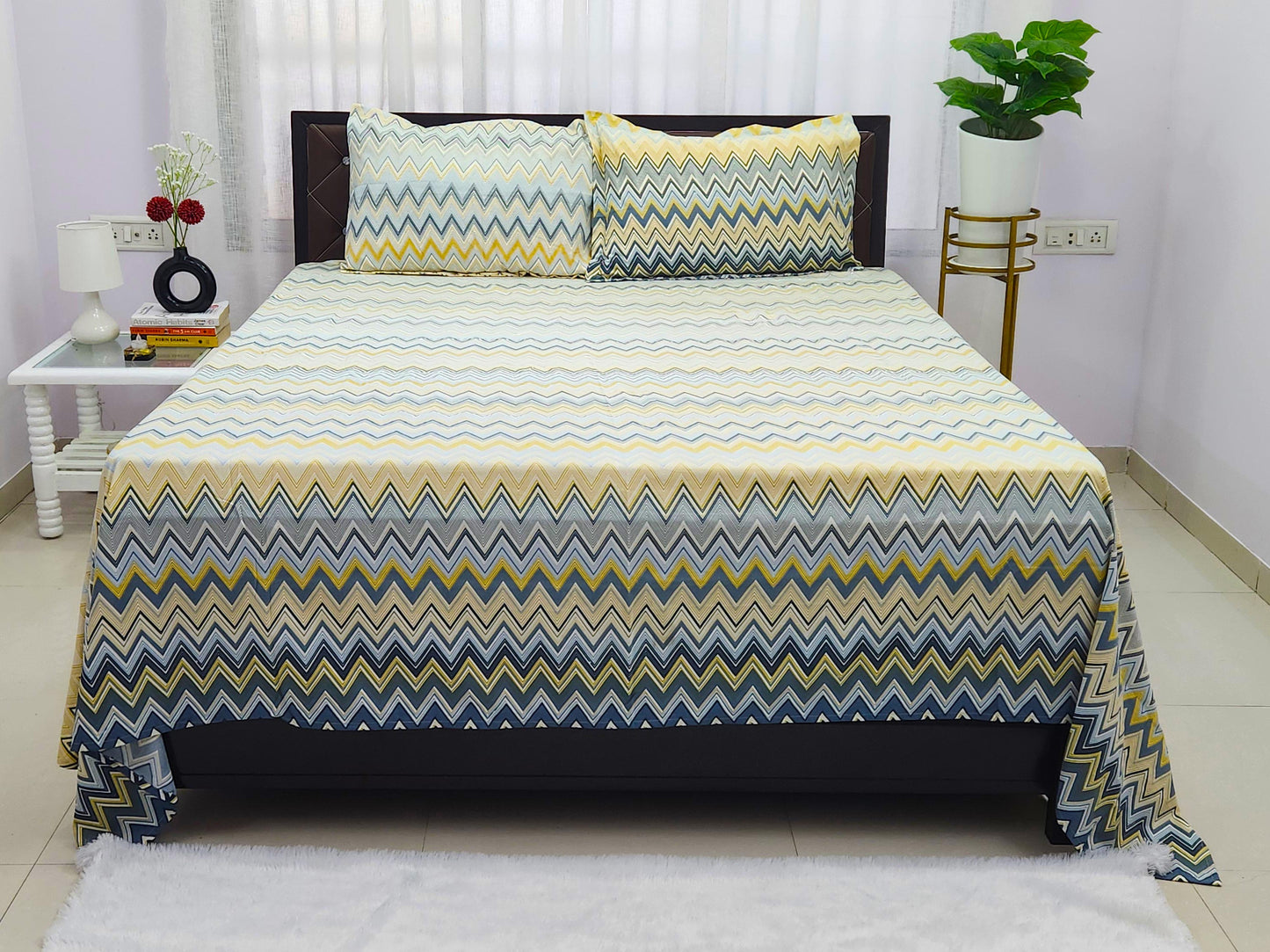 Chhavi-Pastel Abstract Bedsheet