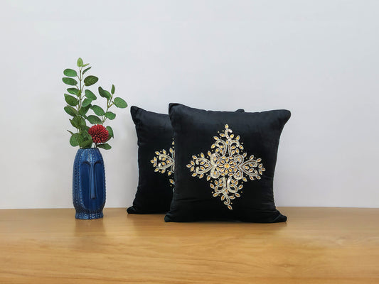Elegant Pearl Black Cushion Cover